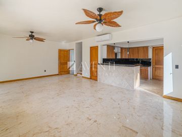 Departamento en Venta, Zona Hotelera, Cancún, Quintana Roo.