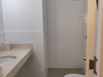 Venta De Departamento Cerca al mar - 3 Habitaciones - 2 Baños - San Miguel - Precio Negociable.