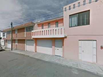 CASA EN VENTA EN JARDINES DE DURANGO, DURANGO.
