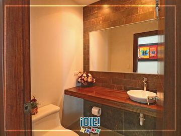 En venta: Dpto. en primera línea al Mar, Edificio Las Olas, Manta