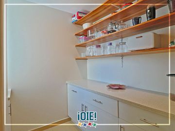 En venta: Dpto. en primera línea al Mar, Edificio Las Olas, Manta