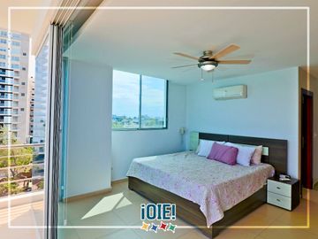 En venta: Dpto. en primera línea al Mar, Edificio Las Olas, Manta
