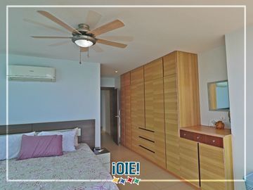 En venta: Dpto. en primera línea al Mar, Edificio Las Olas, Manta