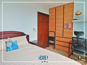 En venta: Dpto. en primera línea al Mar, Edificio Las Olas, Manta