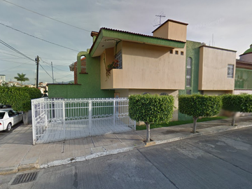 VENTA DE CASA EN CALLE MIGUEL ALEMAN EL CARMEN ZAMORA DE HIDALGO MICHOACAN