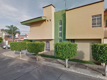 VENTA DE CASA EN CALLE MIGUEL ALEMAN EL CARMEN ZAMORA DE HIDALGO MICHOACAN