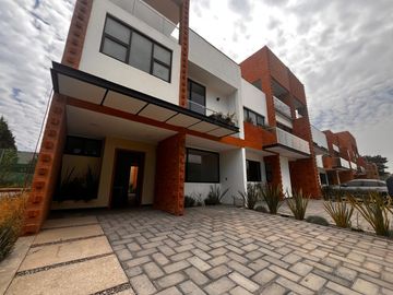 VENTA DE CASA EN RESIDENCIAL REAL DE ACACIAS