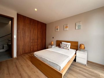 VENTA DE CASA EN RESIDENCIAL REAL DE ACACIAS
