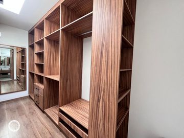 VENTA DE CASA EN RESIDENCIAL ZIRANDA
