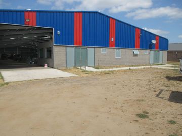 TERRENO DE 5.500 M2 COMERCIAL CON GALPÓN FUNCIONANDO