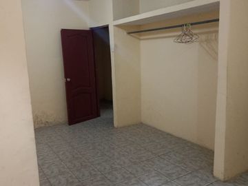 Alquilo Suite con dormitorio doble Cdla Kennedy norte Guayaquil