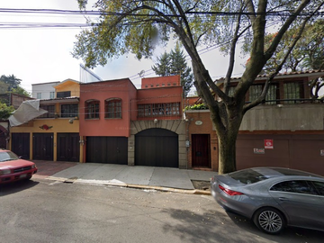 Casa 🏡 de oportunidad en Abasolo 122, Del Carmen, Coyoacán, 04100 Ciudad de México, CDMX  ✨💵