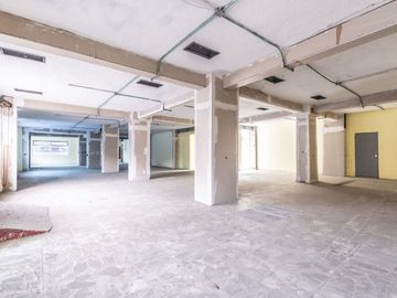 RENTA DE EDIFICIO EN AV. MONTEVIDEO