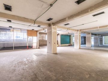 RENTA DE EDIFICIO EN AV. MONTEVIDEO