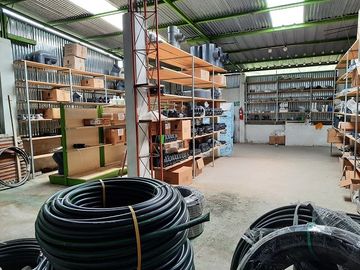 SE VENDE LOCAL COMERCIAL Y BODEGA 137 MTS. DE CONSTRUCCIÓN, LA CONCORDIA - SANTO DOMINGO - ECUADOR