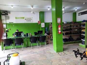 SE VENDE LOCAL COMERCIAL Y BODEGA 137 MTS. DE CONSTRUCCIÓN, LA CONCORDIA - SANTO DOMINGO - ECUADOR