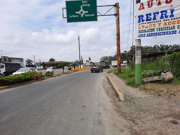 SE VENDE LOCAL COMERCIAL Y BODEGA 137 MTS. DE CONSTRUCCIÓN, LA CONCORDIA - SANTO DOMINGO - ECUADOR