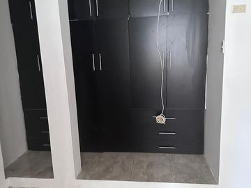 CASA EN VENTA EN PORTOVIEJO LOS JAZMINES ¡OPORTUNIDAD!