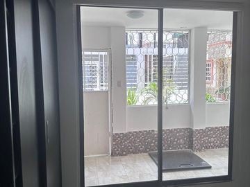 CASA EN VENTA EN PORTOVIEJO LOS JAZMINES ¡OPORTUNIDAD!