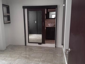 CASA EN VENTA EN PORTOVIEJO LOS JAZMINES ¡OPORTUNIDAD!