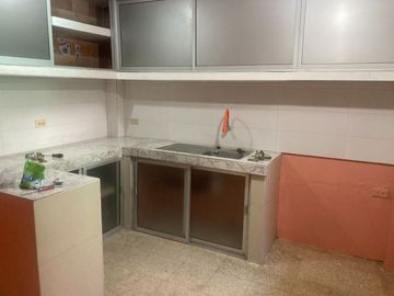 Venta de Casa de 2 plantas ubicado en la Ciudadela Sauces 7 norte de Guayaquil.