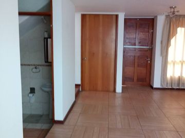 Casa de 2 Pisos y Azotea en Urbanización Huachipa Norte Zona Residencial