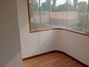Casa de 2 Pisos y Azotea en Urbanización Huachipa Norte Zona Residencial