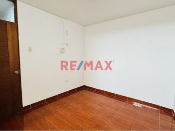 Alquiler De Departamento En La Urb. La Purisima, Chiclayo.(G.YALICO)