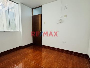 Alquiler De Departamento En La Urb. La Purisima, Chiclayo.(G.YALICO)
