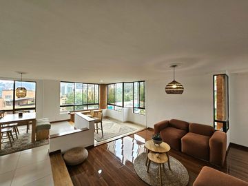 Apartamento grande en arriendo en El Poblado - Cerca a Vizcaya
