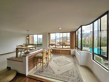 Apartamento grande en arriendo en El Poblado - Cerca a Vizcaya