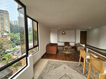 Apartamento grande en arriendo en El Poblado - Cerca a Vizcaya
