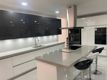 CASA UNIFAMILIAR EN EL ALBERGUE 🏡