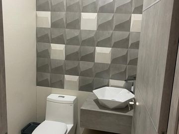 CASA UNIFAMILIAR EN EL ALBERGUE 🏡