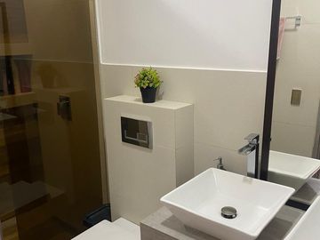 CASA UNIFAMILIAR EN EL ALBERGUE 🏡