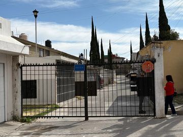 CASA EN VENTA EN GEO VILLAS DEL SUR
