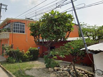 MUY BONITA PROPIEDAD UBICADA HUIXTLA , EN LA CIUDAD DE CHIAPAS