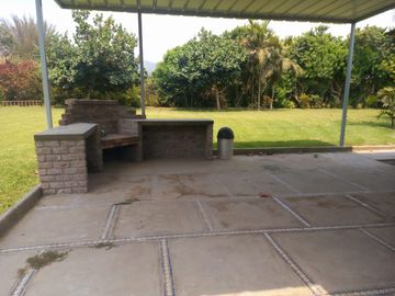 CÁLIDA CASA DE CAMPO EN PACHACÁMAC, EXCELENTE UBICACIÓN, ZONA TRANQUILA