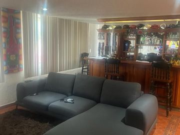 CASA PARA INVERSIÓN CON DOS DEPARTAMENTOS INDEPENDIENTES!