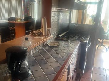 CASA PARA INVERSIÓN CON DOS DEPARTAMENTOS INDEPENDIENTES!