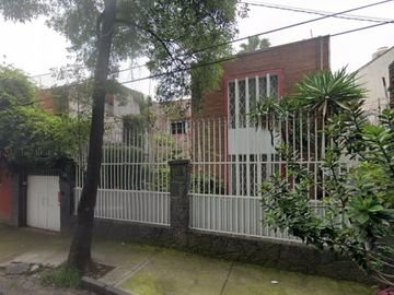 CASA EN COYOACAN
