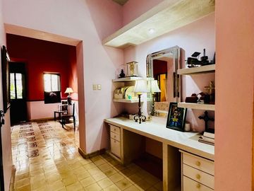 CASA COLONIAL EN BARRIO DE SANTIAGO EN MERIDA CENTRO