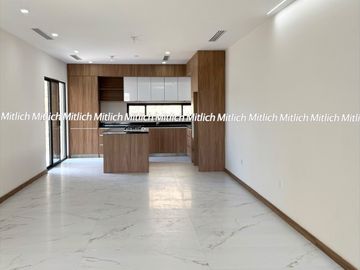 Casa en venta con recámara en planta baja Albaterra $5,700,000