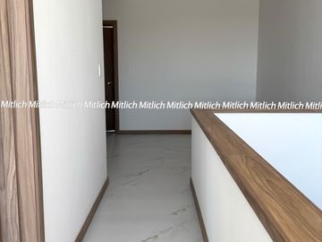 Casa en venta con recámara en planta baja Albaterra $5,700,000