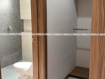 Casa en venta con recámara en planta baja Albaterra $5,700,000