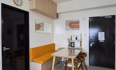 THELEVELS25XXB: For Rent Fully Furnished 2BR in The Levels Muntinlupa