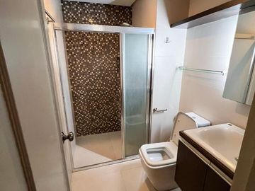 Renovated 1 Bedroom with parking For Sale One Orchard Road Eastwood Quezon City