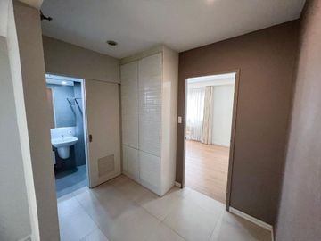 Renovated 1 Bedroom with parking For Sale One Orchard Road Eastwood Quezon City