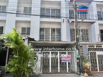 3-storey townhouse, 18 sq m. Townhouse, Soi Ramkhamhaeng 24, Intersection 8, Ramkhamhaeng Road, Soi Ramkhamhaeng 24, Bang Kapi District, Bangkok