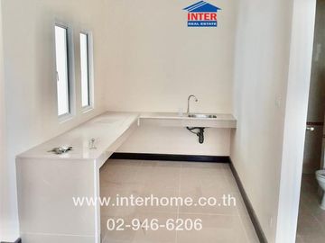 2-storey detached house, 37.2 sq.w., Phumisiri Village, Rangsit, Khlong 7, near Sarasas Witaed Rangsit School, Khlong 7, Rangsit-Nakhon Nayok Road, Kh